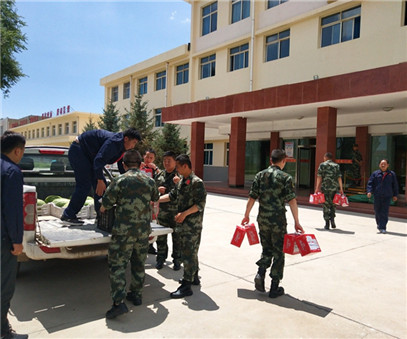 一家親│興海銅鑫慰問部隊官兵，共話軍企團(tuán)結(jié)魚水情