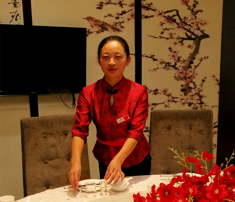 致敬，我親愛的同事——記迪尼斯伊川店客房員工陳華麗
